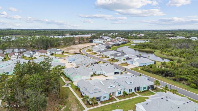 8463 Landshark Boulevard, Panama City Beach, FL 32413