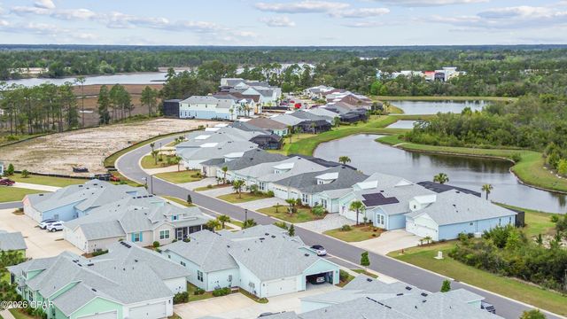 8463 Landshark Boulevard, Panama City Beach, FL 32413