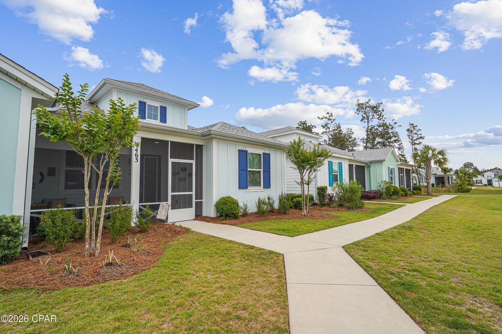 8463 Landshark Boulevard, Panama City Beach, FL 32413