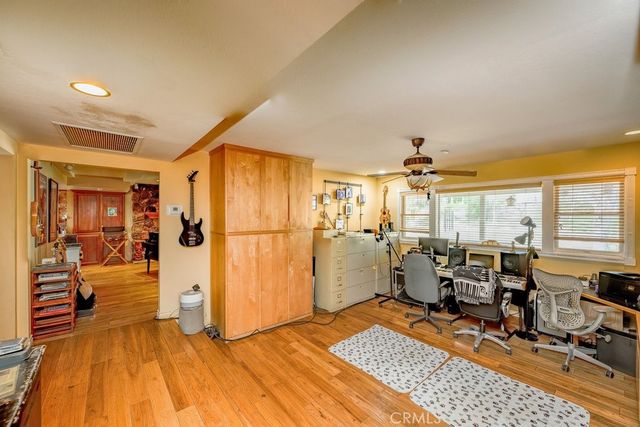 26615 Mountain Park Road, Canyon Country, CA 91387