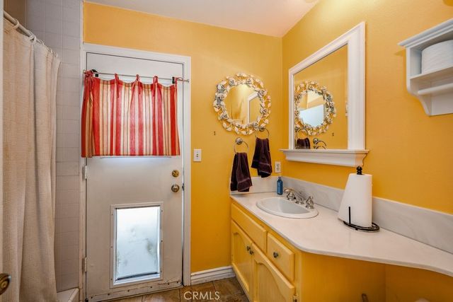 26615 Mountain Park Road, Canyon Country, CA 91387