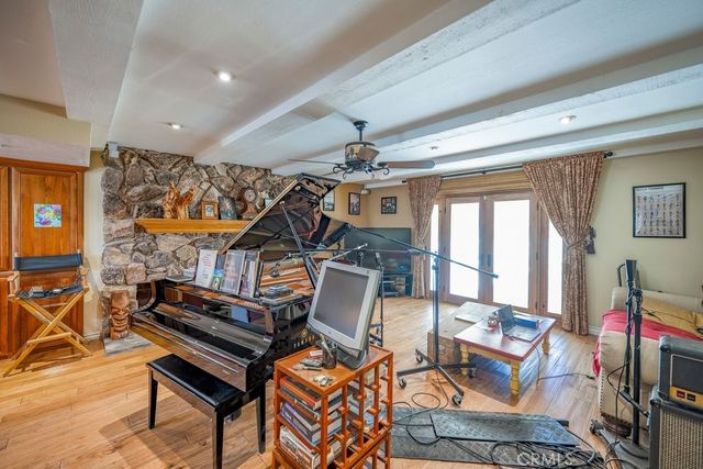 26615 Mountain Park Road, Canyon Country, CA 91387