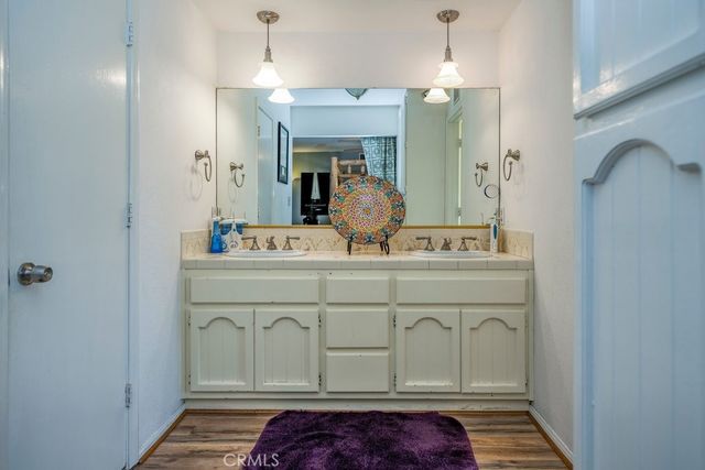 26615 Mountain Park Road, Canyon Country, CA 91387