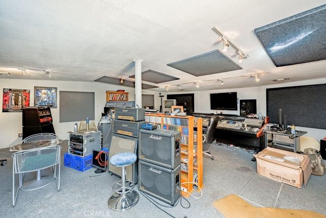 26615 Mountain Park Road, Canyon Country, CA 91387