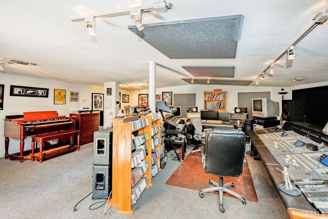 26615 Mountain Park Road, Canyon Country, CA 91387