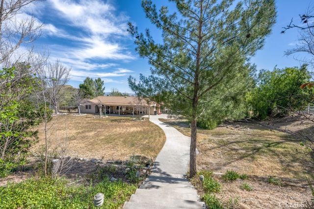 26615 Mountain Park Road, Canyon Country, CA 91387