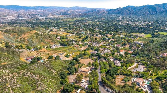 26615 Mountain Park Road, Canyon Country, CA 91387