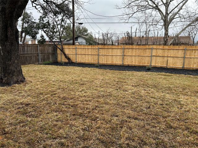 220 N Bernice Drive, Garland, TX 75042