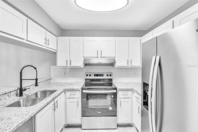 3281 BENEVA ROAD 202, Sarasota, FL 34232