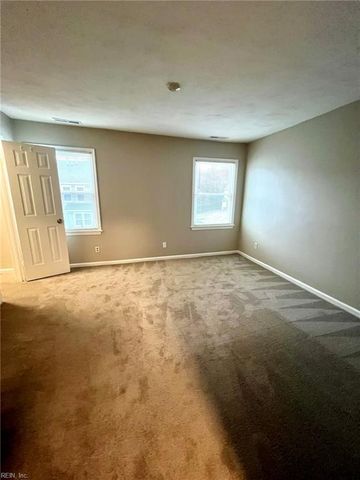 5504 Finespun Last DR, Virginia Beach, VA 23455