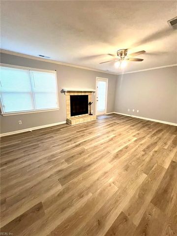 5504 Finespun Last DR, Virginia Beach, VA 23455