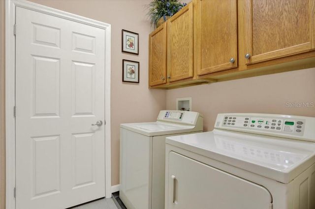 7172 ISLAMORADA CIRCLE, Seminole, FL 33777