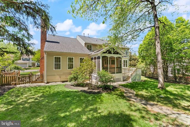 817 KENNETH PL SE, Leesburg, VA 20175