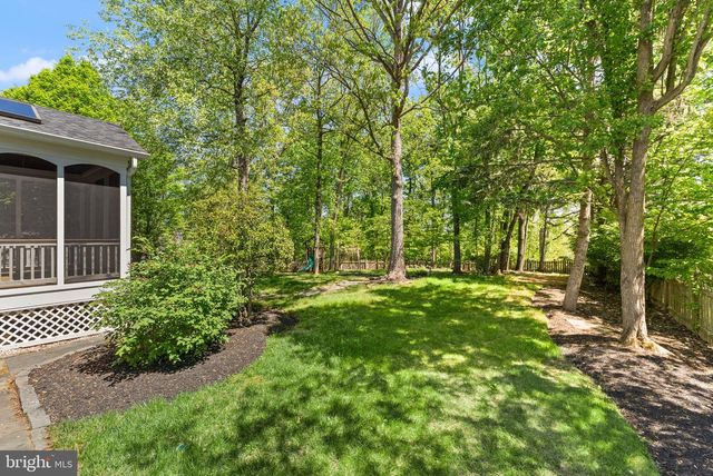 817 KENNETH PL SE, Leesburg, VA 20175