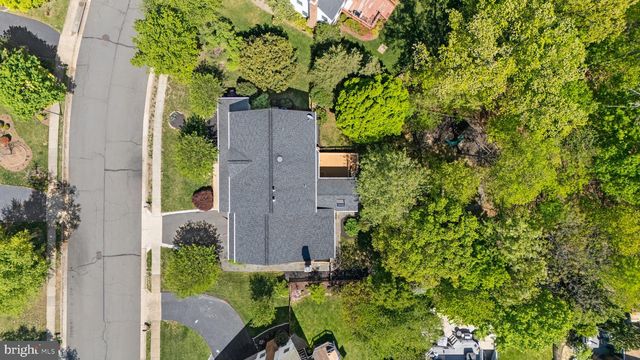 817 KENNETH PL SE, Leesburg, VA 20175