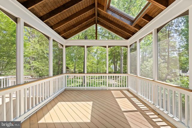 817 KENNETH PL SE, Leesburg, VA 20175