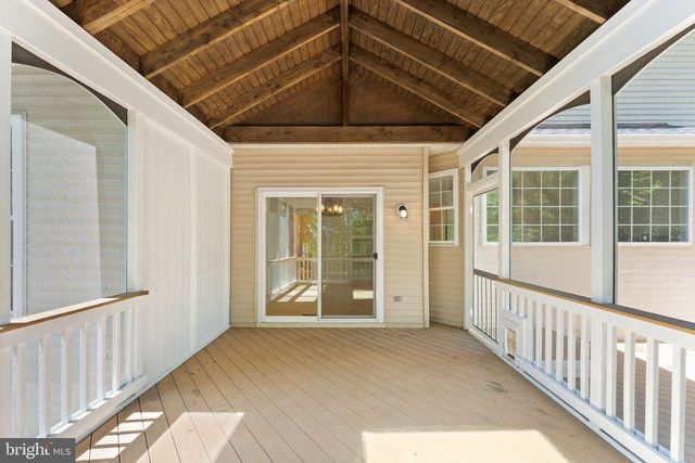 817 KENNETH PL SE, Leesburg, VA 20175