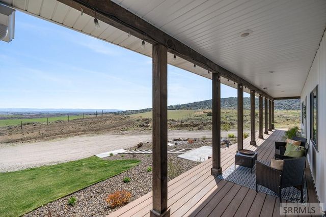 1032 E Butte Road, Menan, ID 83434
