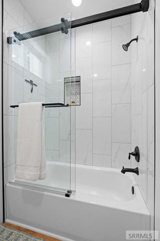 1032 E Butte Road, Menan, ID 83434