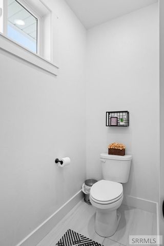 1032 E Butte Road, Menan, ID 83434