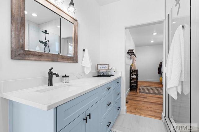 1032 E Butte Road, Menan, ID 83434