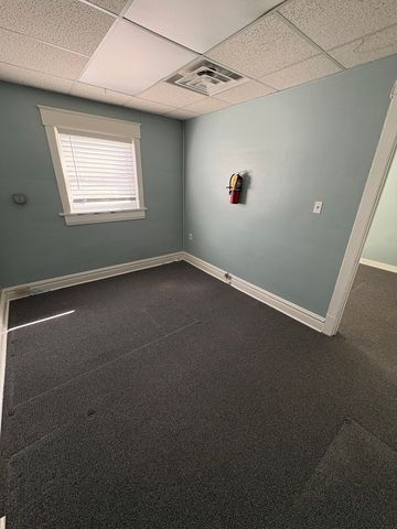 5121 Main Street, Downers Grove, IL 60515