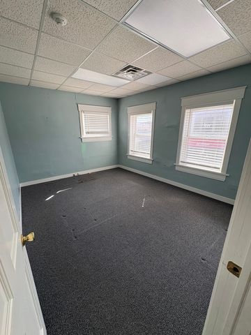 5121 Main Street, Downers Grove, IL 60515