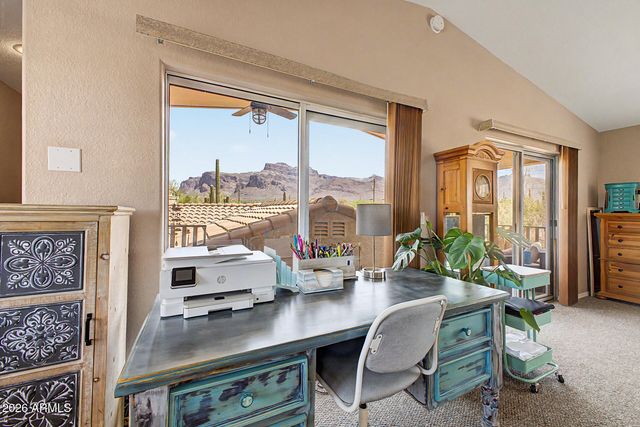 1502 S PROSPECTORS Road, Apache Junction, AZ 85119