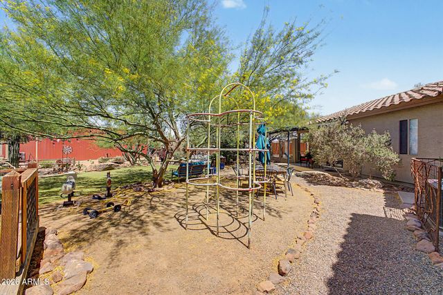 1502 S PROSPECTORS Road, Apache Junction, AZ 85119