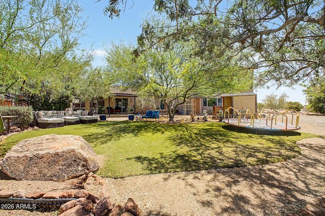 1502 S PROSPECTORS Road, Apache Junction, AZ 85119