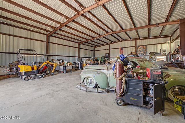 1502 S PROSPECTORS Road, Apache Junction, AZ 85119