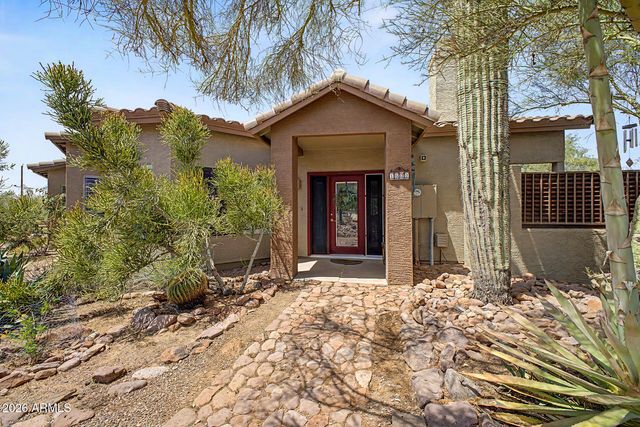 1502 S PROSPECTORS Road, Apache Junction, AZ 85119