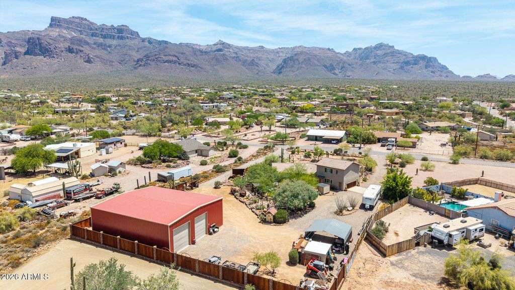 1502 S PROSPECTORS Road, Apache Junction, AZ 85119 — photo 2