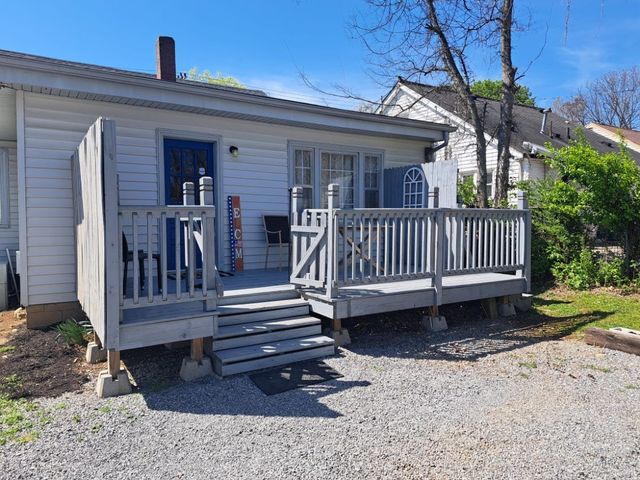 125 Shivel Dr, Hendersonville, TN 37075
