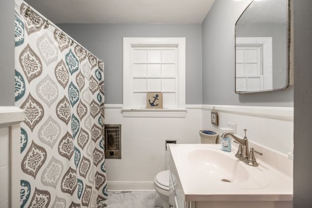 125 Shivel Dr, Hendersonville, TN 37075