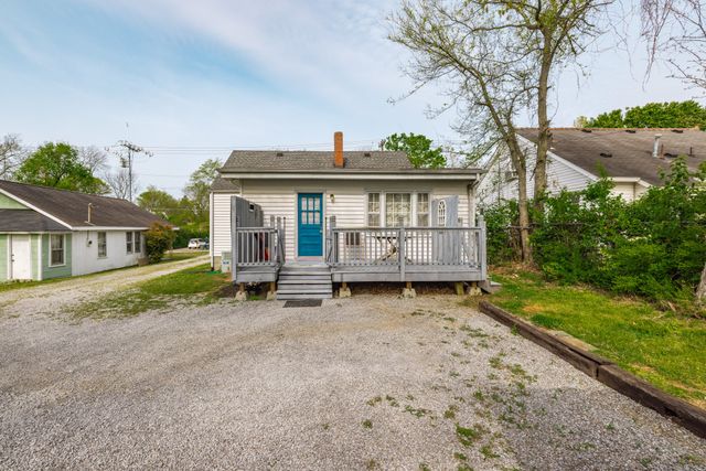 125 Shivel Dr, Hendersonville, TN 37075