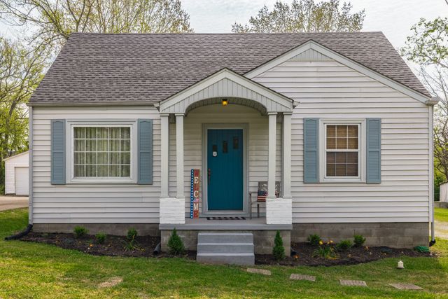 125 Shivel Dr, Hendersonville, TN 37075