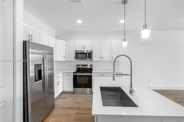 7305 Ivory Spring 6-105, Delray Beach, FL 33446