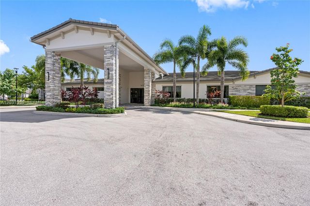7305 Ivory Spring 6-105, Delray Beach, FL 33446
