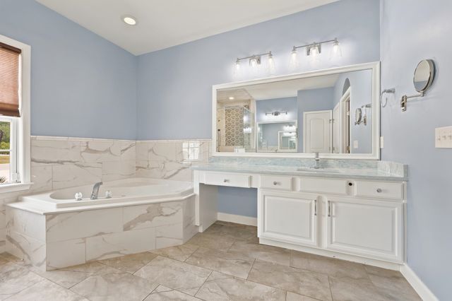 855 Wintercreeper Dr., Longs, SC 29568