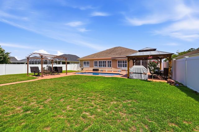 855 Wintercreeper Dr., Longs, SC 29568