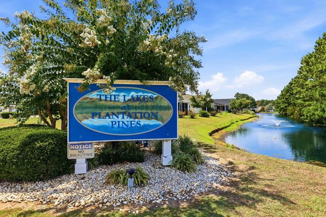855 Wintercreeper Dr., Longs, SC 29568