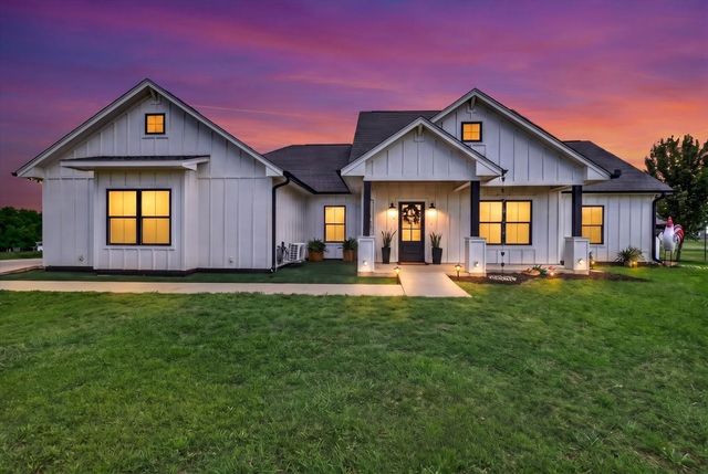 18220 County Road 4001, Mabank, TX 75147