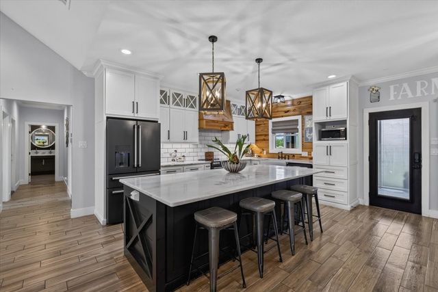 18220 County Road 4001, Mabank, TX 75147