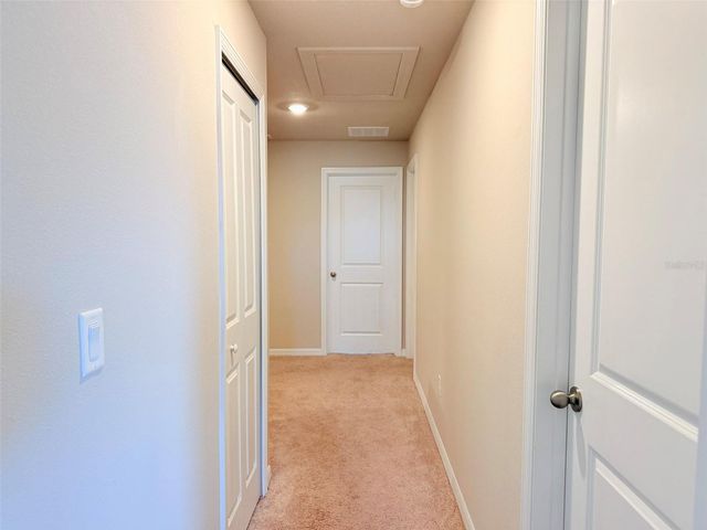 7727 MOMENTUM PARKWAY, Wesley Chapel, FL 33545