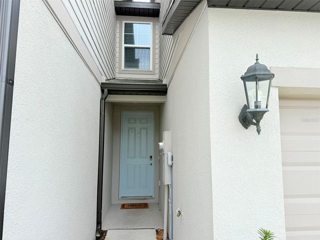 7727 MOMENTUM PARKWAY, Wesley Chapel, FL 33545