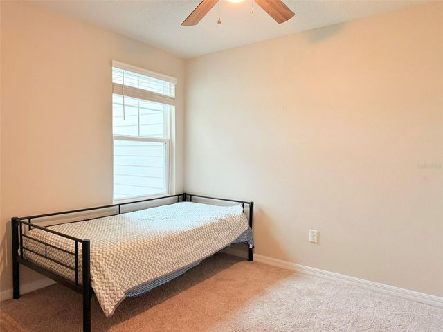 7727 MOMENTUM PARKWAY, Wesley Chapel, FL 33545