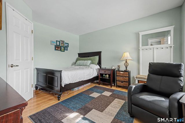 10 Country Farm Road, Oxford, CT 06478