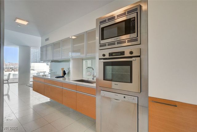 3726 Las Vegas Boulevard 901, Las Vegas, NV 89158