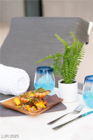 3726 Las Vegas Boulevard 901, Las Vegas, NV 89158